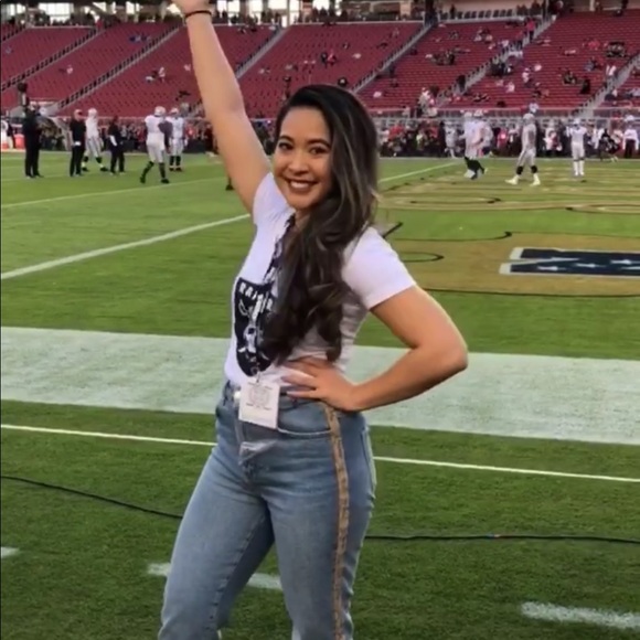 Meet your Posher, Arianne - Picture 2 of 4